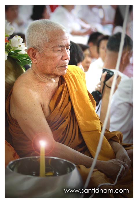 http://www.santidham.com/prasit2/IMG_1259.jpg